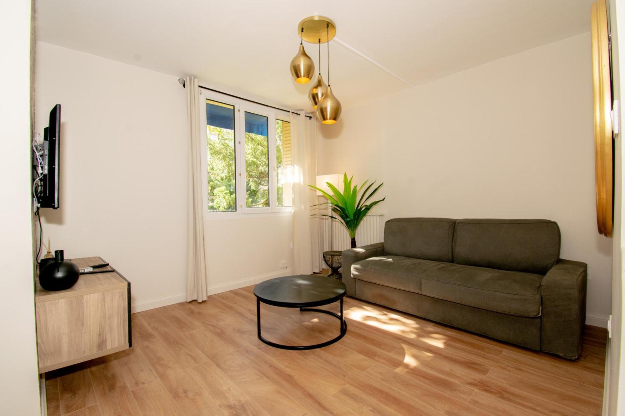 Suite Madison Villeurbanne Exteriér fotografie