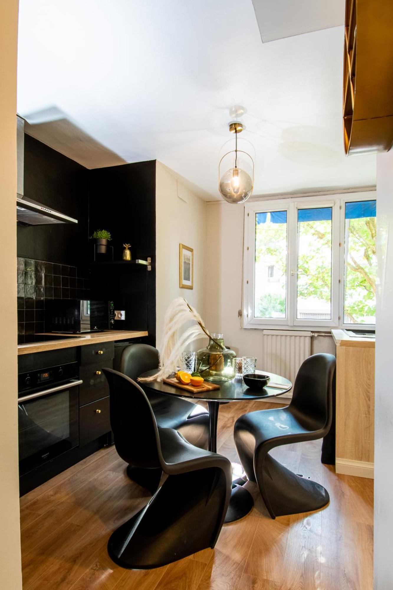 Suite Madison Villeurbanne Exteriér fotografie